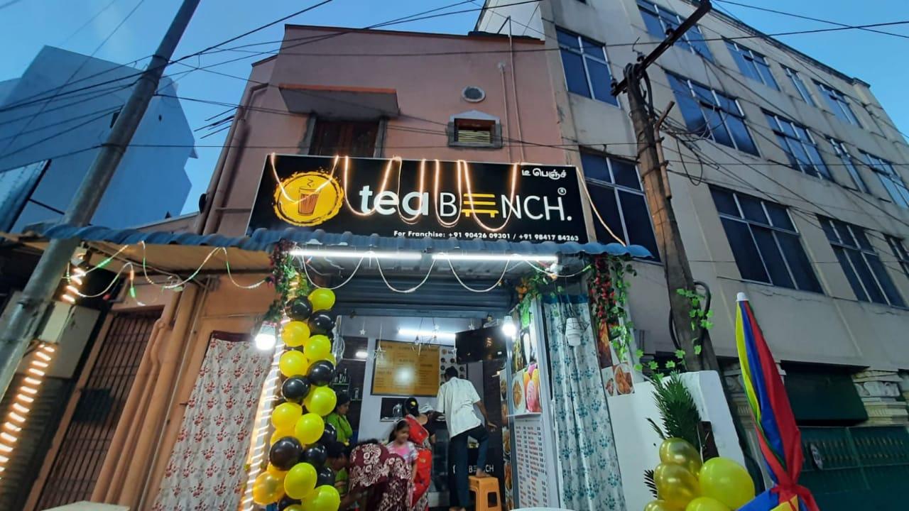 Tea shop franchise outlet